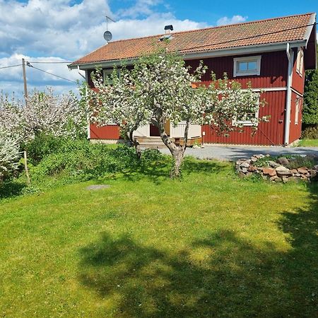 Saellinge House - Cozy Villa With Fireplace And Garden Close To Uppsala Eksteriør bilde